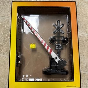 MTH RealTRAX 30-1073 O Gauge No. 262 Highway Flasher/ Crossing Gate